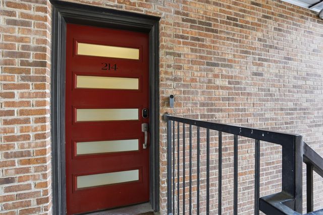 1320 May Street 214, Fort Worth, TX 76104