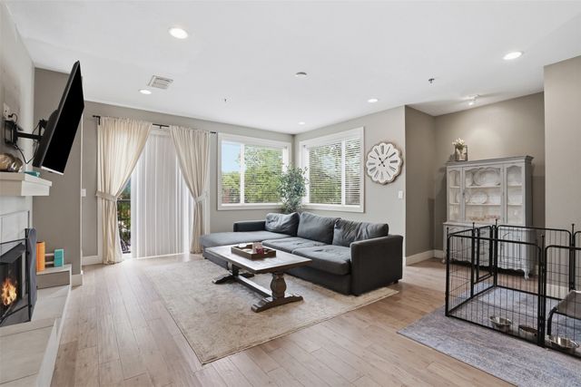 1320 May Street 214, Fort Worth, TX 76104
