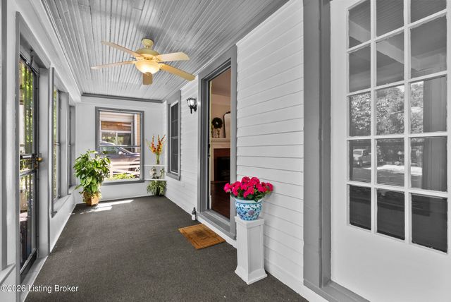2716 Victor Pl, Louisville, KY 40206