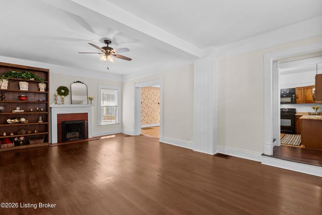 2716 Victor Pl, Louisville, KY 40206