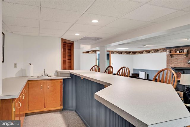 11 BRYN MAWR AVE, Pottsville, PA 17901