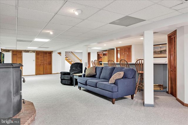 11 BRYN MAWR AVE, Pottsville, PA 17901