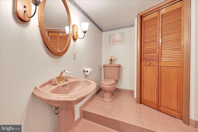 11 BRYN MAWR AVE, Pottsville, PA 17901