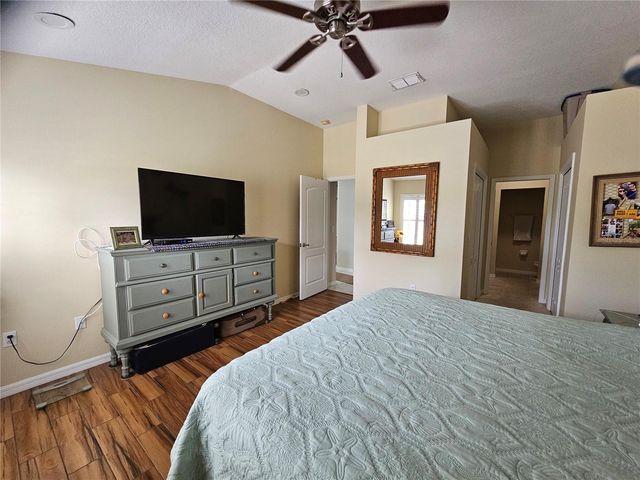 2038 GRANTHAM GREENS DRIVE 2038, Sun City Center, FL 33573