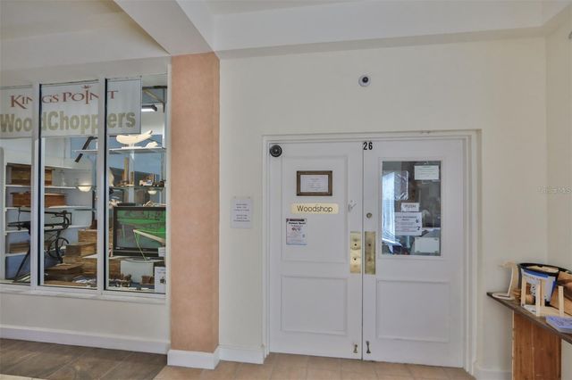 2038 GRANTHAM GREENS DRIVE 2038, Sun City Center, FL 33573