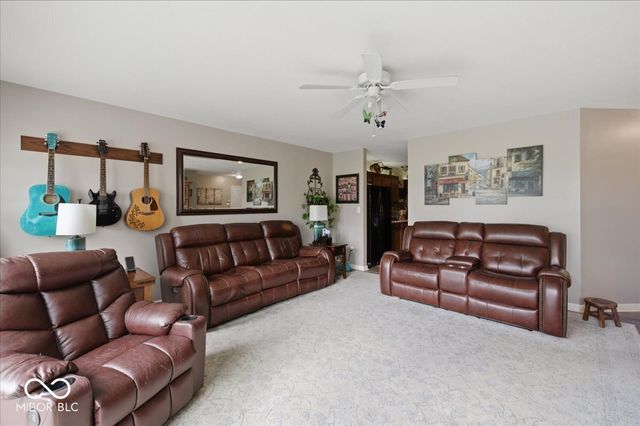 6429 Emerald Springs Drive, Indianapolis, IN 46221