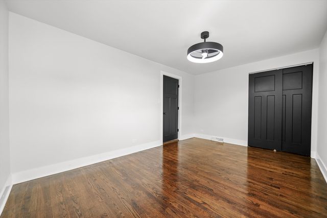 7006 S Bell Avenue, Chicago, IL 60636
