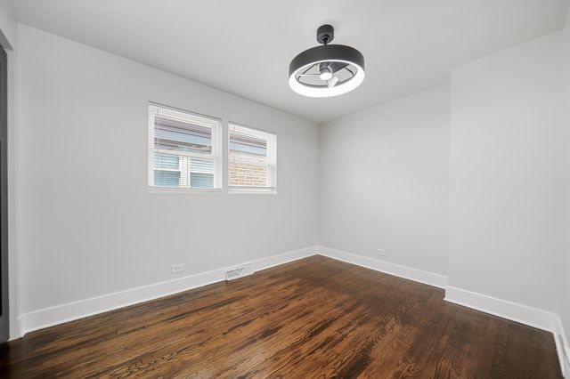 7006 S Bell Avenue, Chicago, IL 60636
