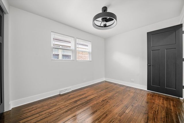 7006 S Bell Avenue, Chicago, IL 60636