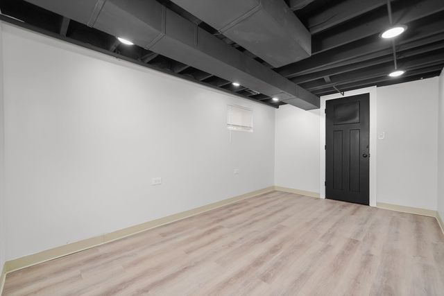 7006 S Bell Avenue, Chicago, IL 60636
