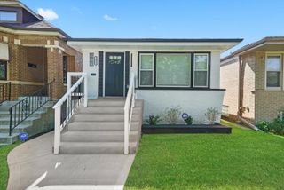 7006 S Bell Avenue, Chicago, IL 60636