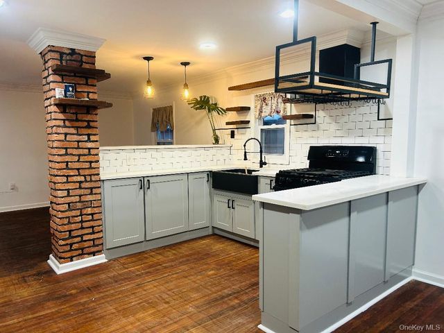 67 Schneider Avenue, Highland Falls, NY 10928