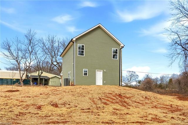 4587 Erin Street, Winston-salem, NC 27105