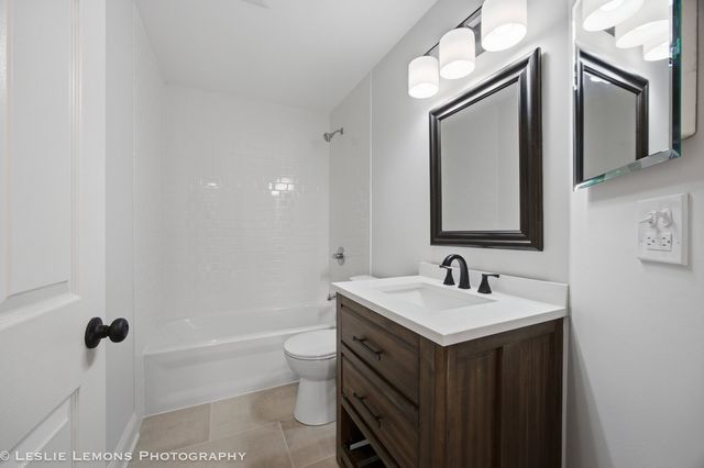 30W015 Juniper Court 30W015, Warrenville, IL 60555