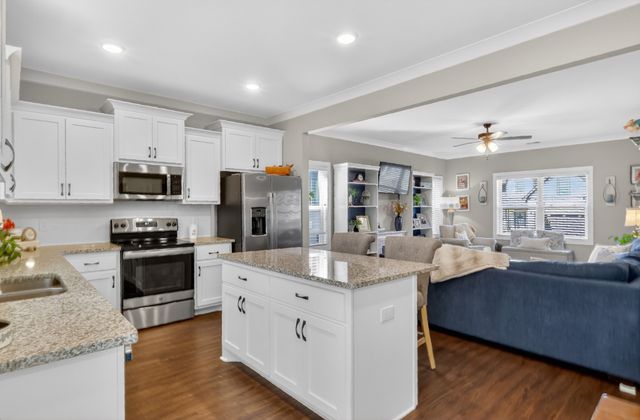 4212 Stark St, Murfreesboro, TN 37129