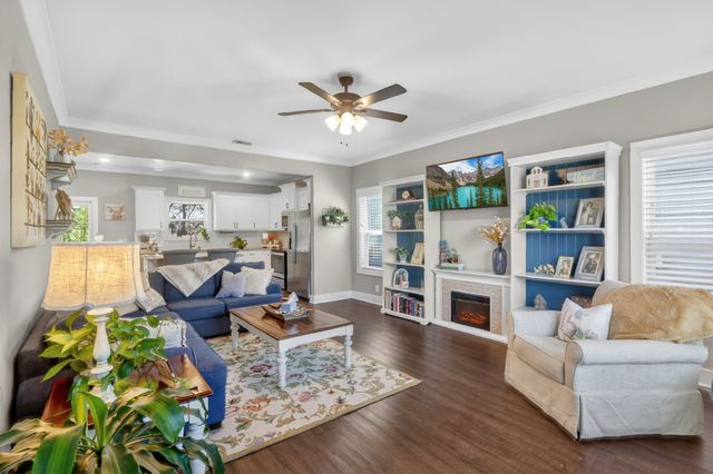 4212 Stark St, Murfreesboro, TN 37129