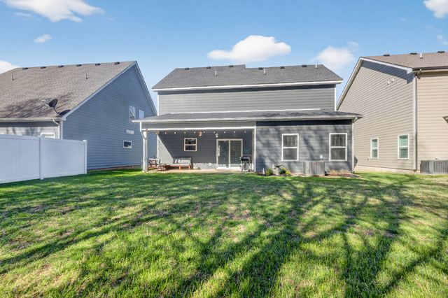 4212 Stark St, Murfreesboro, TN 37129