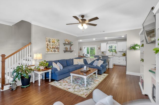 4212 Stark St, Murfreesboro, TN 37129