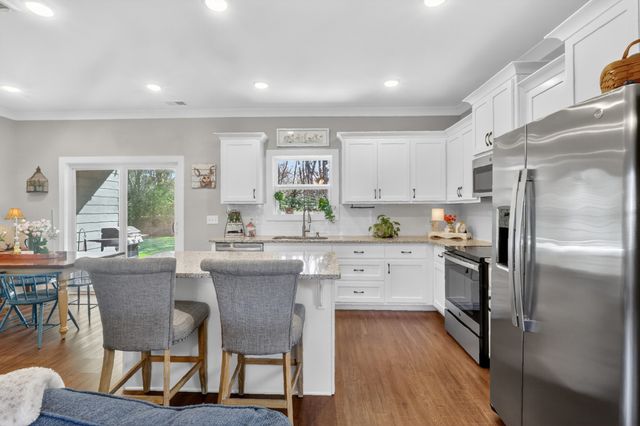 4212 Stark St, Murfreesboro, TN 37129