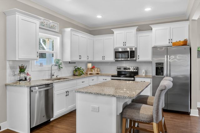 4212 Stark St, Murfreesboro, TN 37129