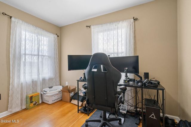 12 2nd Avenue, Mayfield, NY 12117