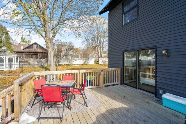 12 2nd Avenue, Mayfield, NY 12117