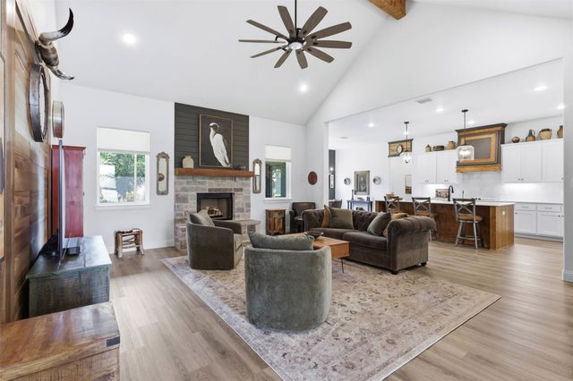 344 Zebrastone Way, Poolville, TX 76487