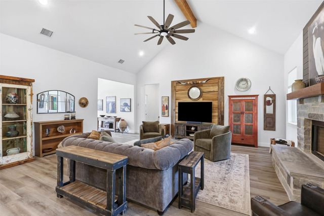 344 Zebrastone Way, Poolville, TX 76487