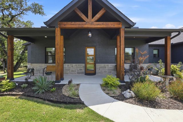 344 Zebrastone Way, Poolville, TX 76487
