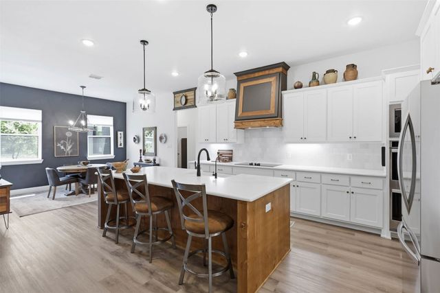 344 Zebrastone Way, Poolville, TX 76487