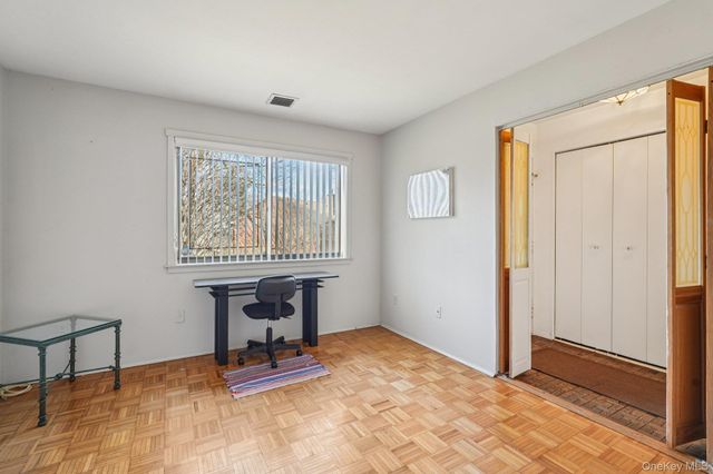 207 Martling Avenue, Tarrytown, NY 10591