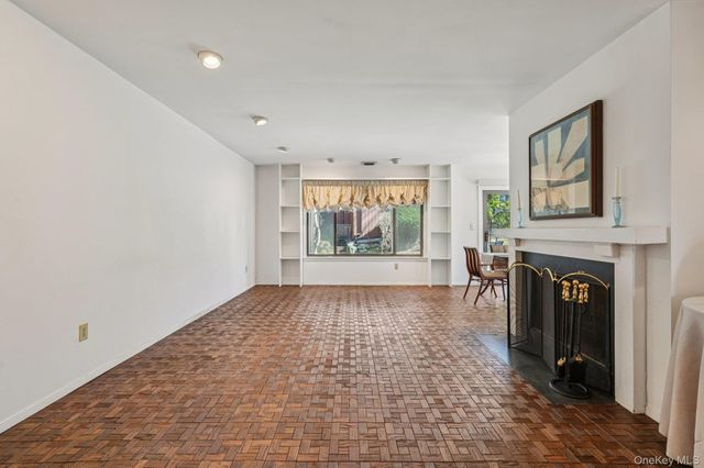 207 Martling Avenue, Tarrytown, NY 10591