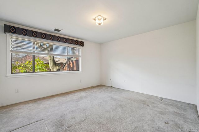 207 Martling Avenue, Tarrytown, NY 10591