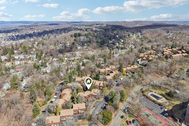 207 Martling Avenue, Tarrytown, NY 10591