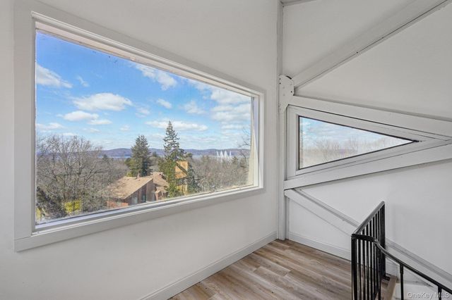207 Martling Avenue, Tarrytown, NY 10591