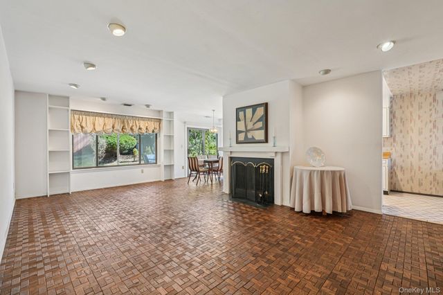 207 Martling Avenue, Tarrytown, NY 10591