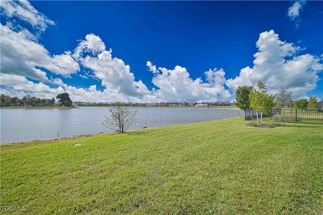 7370 Blue Salvia DR, North Fort Myers, FL 33917