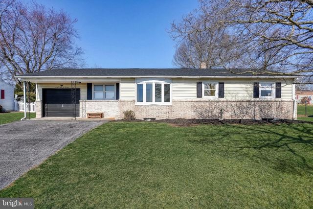 2707 EMIG MILL RD, Dover, PA 17315