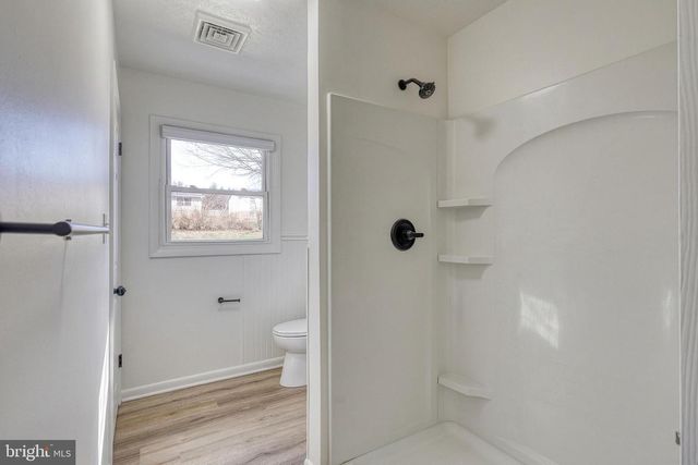 2707 EMIG MILL RD, Dover, PA 17315