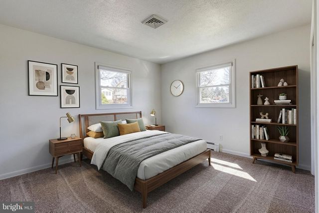 2707 EMIG MILL RD, Dover, PA 17315