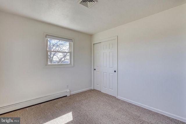 2707 EMIG MILL RD, Dover, PA 17315