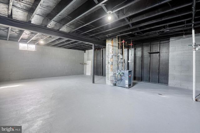 2707 EMIG MILL RD, Dover, PA 17315