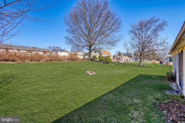 2707 EMIG MILL RD, Dover, PA 17315