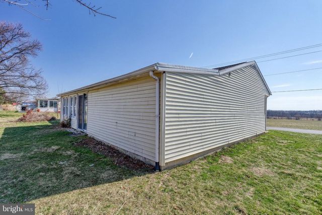 2707 EMIG MILL RD, Dover, PA 17315