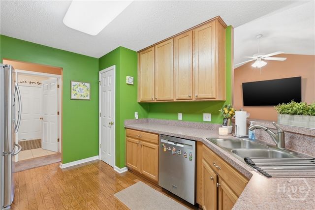 334 Stonebridge Circle, Savannah, GA 31419