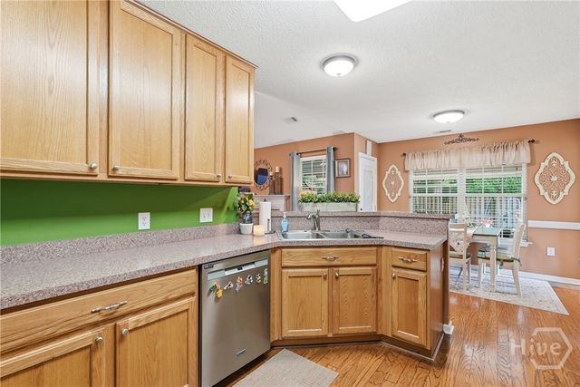334 Stonebridge Circle, Savannah, GA 31419