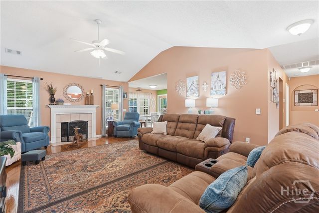 334 Stonebridge Circle, Savannah, GA 31419