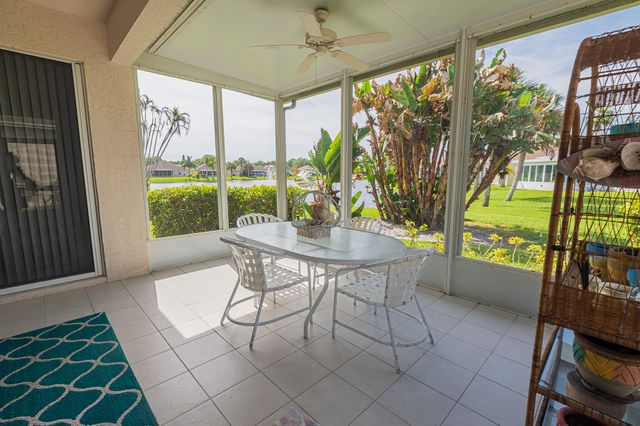 517 NW Galatone Court, Port St. Lucie, Port St Lucie, FL 34986