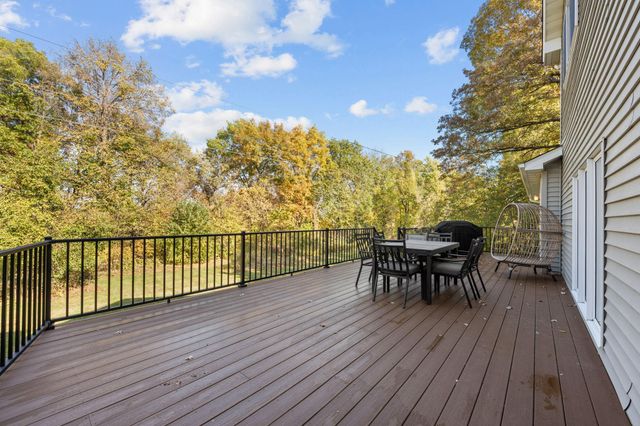 23000 Heather Ridge Drive, Rogers, MN 55374