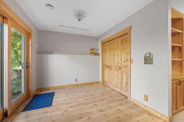 23000 Heather Ridge Drive, Rogers, MN 55374